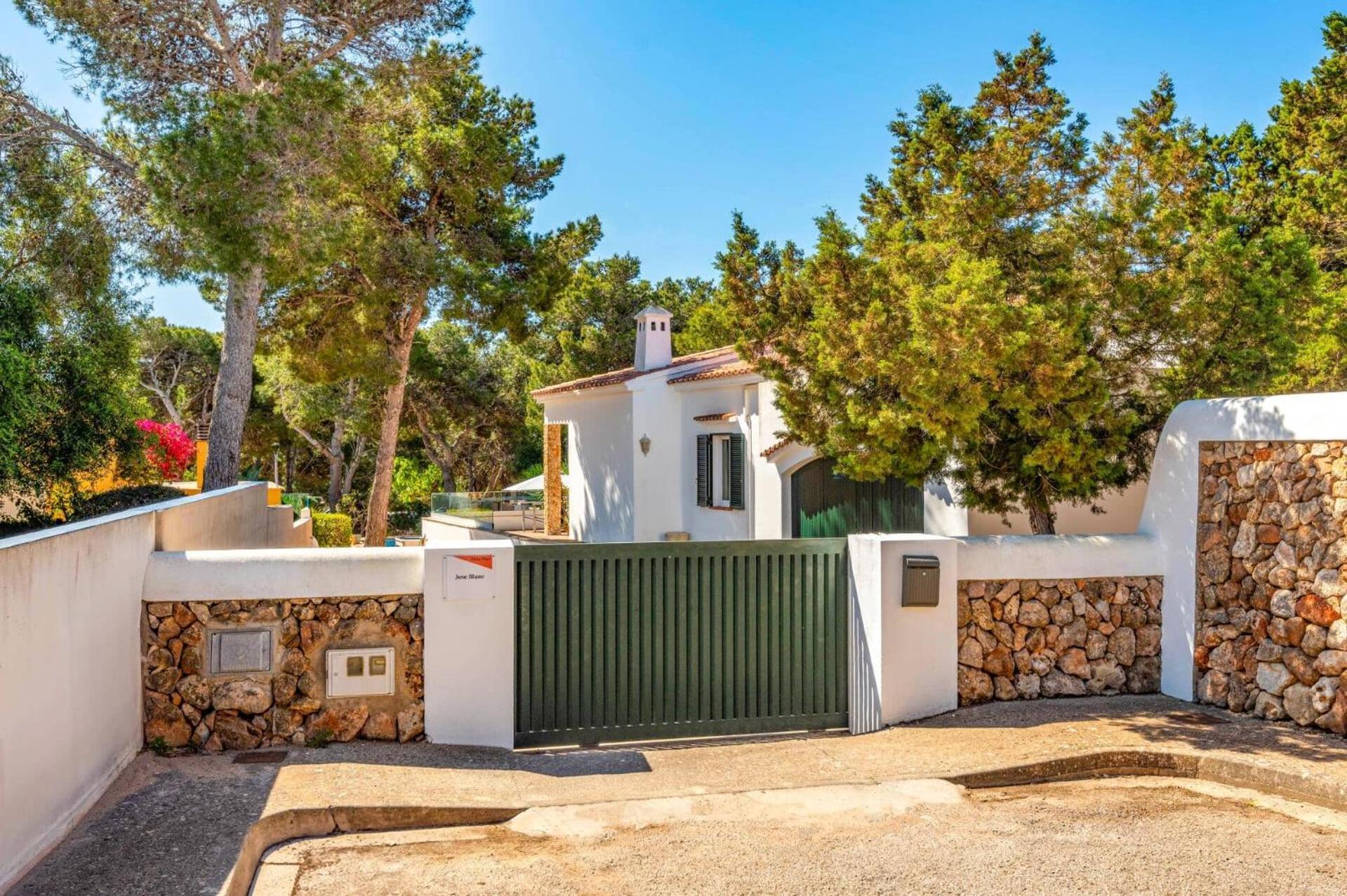 Villa Jose Blanc By Villa Plus カラ・ブランカ エクステリア 写真